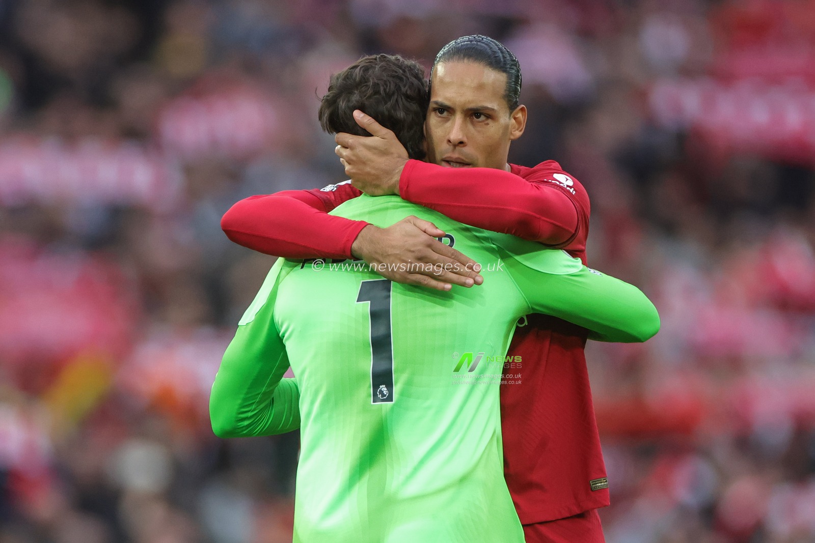 Alisson Becker #1 of Liverpool and Virgil van Dijk #4 of Liverpool embrace during the Premier League match Liverpool vs Fulham at Anfield, Liverpool, United Kingdom, 3rd May 2023

(Photo by Mark Cosgrove/News Images)