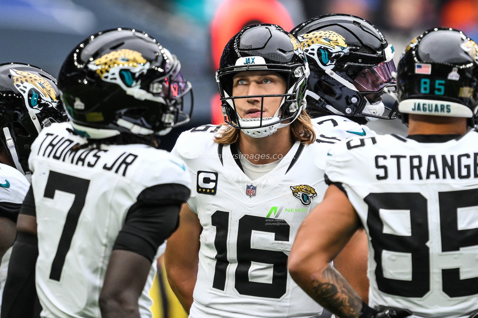 Trevor Lawrence of the Jacksonville Jaguars during the pre snap huddle during the Week 6 match Chicago Bears vs Jacksonville Jaguars at Tottenham Hotspur Stadium, London, United Kingdom, 13th October 2024

(Photo by Craig Thomas/News Images)