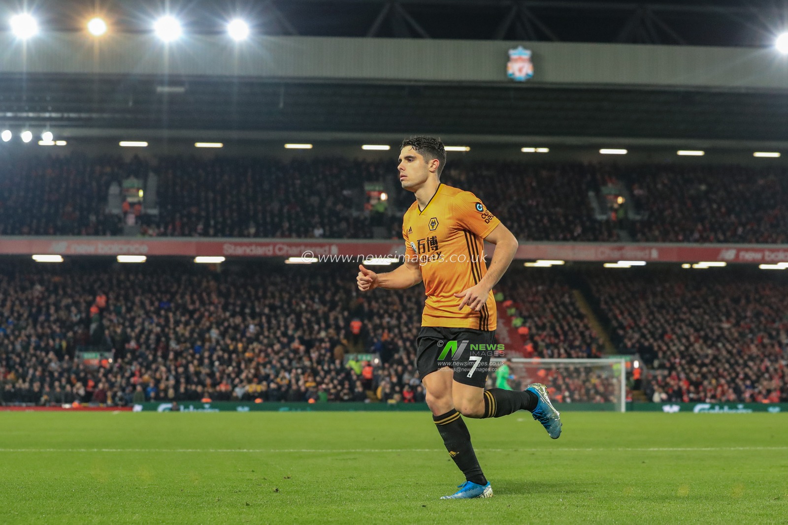 29th December 2019, Anfield, Liverpool, England; Premier League, Liverpool v Wolverhampton Wanderers : Pedro Neto (7) of Wolverhampton Wanderers during the game


Credit: Mark Cosgrove/News Images