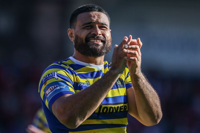Toafofoa Sipley of Warrington Wolves applauds the fans after the game during the Betfred Challenge Cup Semi-Finals match Warrington Wolves vs Hull KR at Eco-Power Stadium, Doncaster, United Kingdom on 10 May 2026

(Photo by Alfie Cosgrove/News Images)