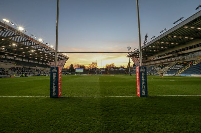 Betfred Super League round 8 Leeds Rhinos vs Castleford Tigers