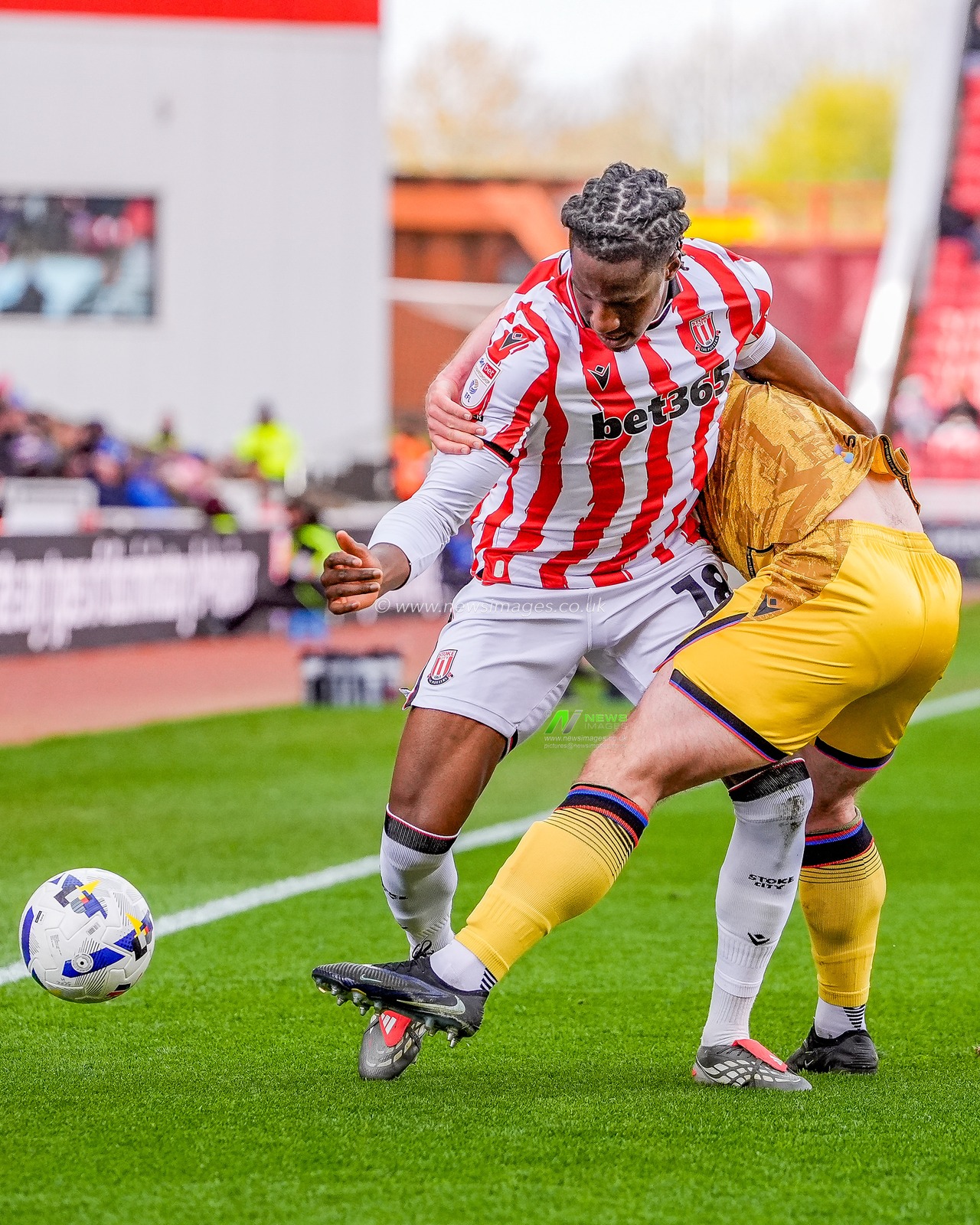 Bosun Lawal of Stoke City makes a run with the ball  during the Sky Bet Championship match Stoke City vs Blackburn Rovers at Bet365 Stadium, Stoke On Trent, United Kingdom on 11 April 2026

(Photo by Maynard Manyowa/News Images)