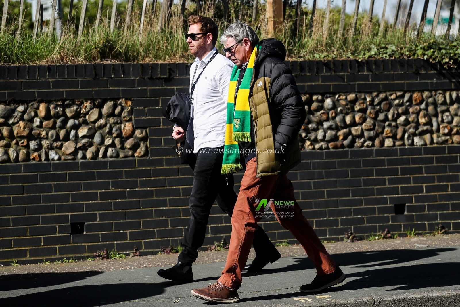 Fans arrives at Carrow Road prior to the Sky Bet Championship match Norwich City vs West Bromwich Albion at Carrow Road, Norwich, United Kingdom, 29th March 2025

(Photo by Izzy Poles/News Images)