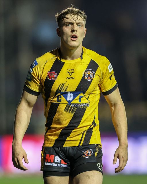 Betfred Super League Round 4 Castleford Tigers v Salford Red Devils