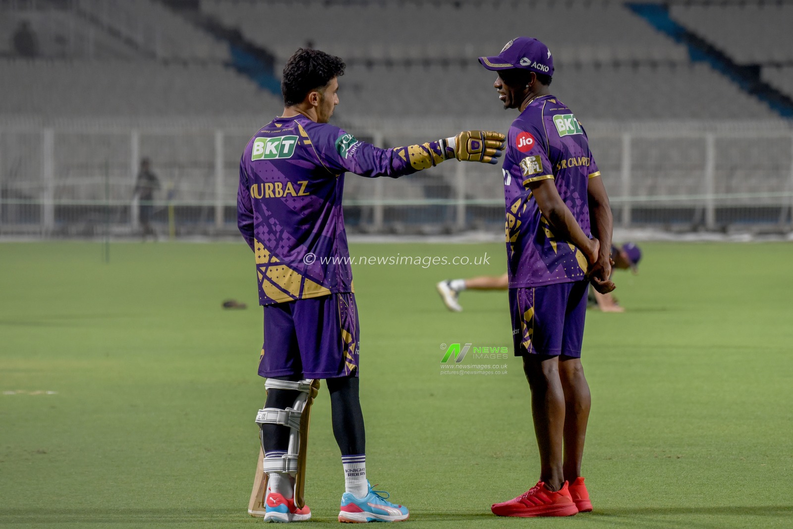 KKR Rahmanullah Gurbaz and Assistant Coach Ottis Gibsonduring a training sessionahead the Indian Premier League (IPL) Twenty20 cricket Match at the Eden Gardens Stadium in Kolkata on March 17,2025,Pictures by Debajyoti Chakraborty.(Photo: Debajyoti Chakraborty/News Images)