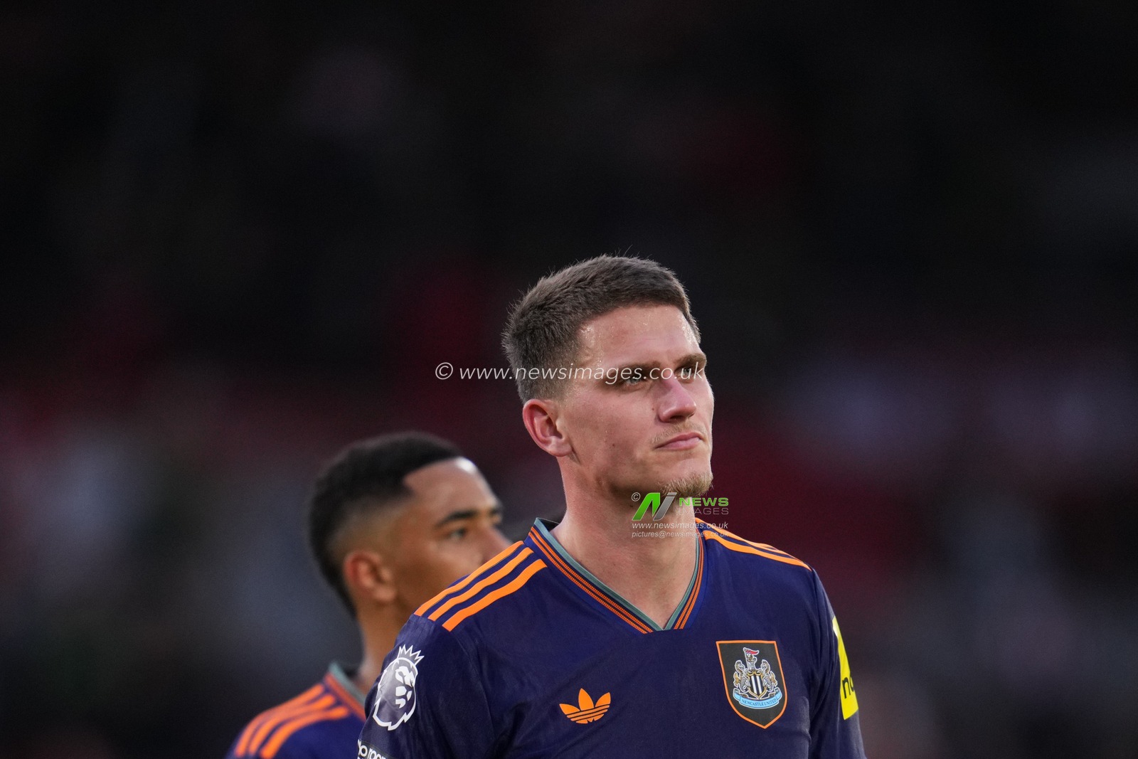 Sven Botman of Newcastle United at full time during the Premier League match Brentford vs Newcastle United at The Gtech Community Stadium, London, United Kingdom, 9th November 2025

(Photo by Harvey Murphy/News Images)

*** GER AUT SUI OUT ***