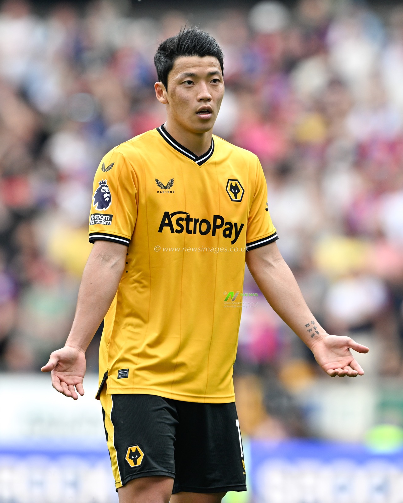 Hwang Hee-Chan of Wolverhampton Wanderers, during the Premier League match Wolverhampton Wanderers vs Crystal Palace at Molineux, Wolverhampton, United Kingdom, 11th May 2024

(Photo by Cody Froggatt/News Images)