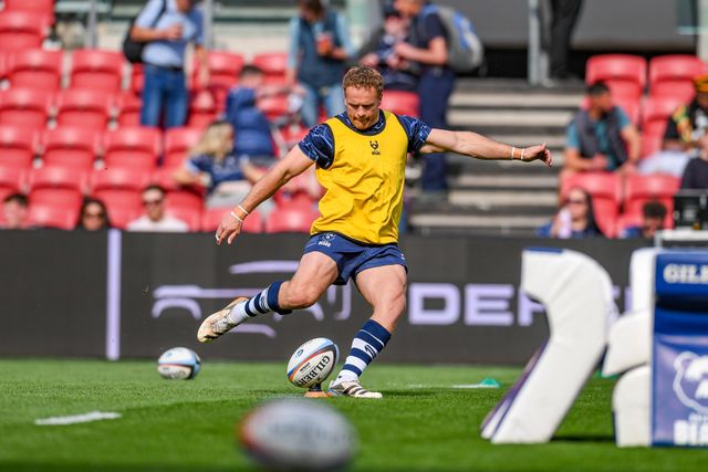 James Williams of Bristol Bears practicing kicking in warm up during the Gallagher PREM match Bristol Bears vs Saracens at Ashton Gate, Bristol, United Kingdom on 09 May 2026

(Photo by Alex Williamson/News Images)