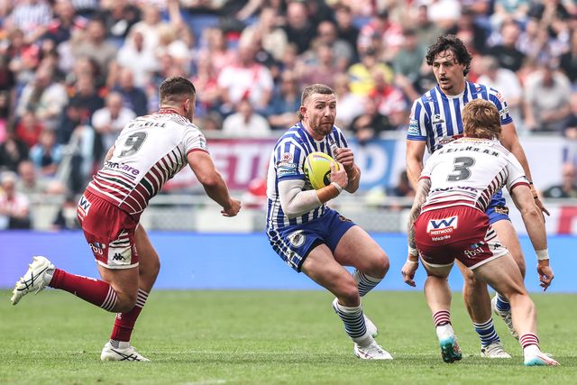 Jackson Hastings of St Helens breaks with the ball during the Betfred Super League Magic Weekend match Wigan Warriors vs St Helens at Hill Dickinson Stadium, Liverpool, United Kingdom on 05 July 2026

(Photo by Alfie Cosgrove/News Images)
