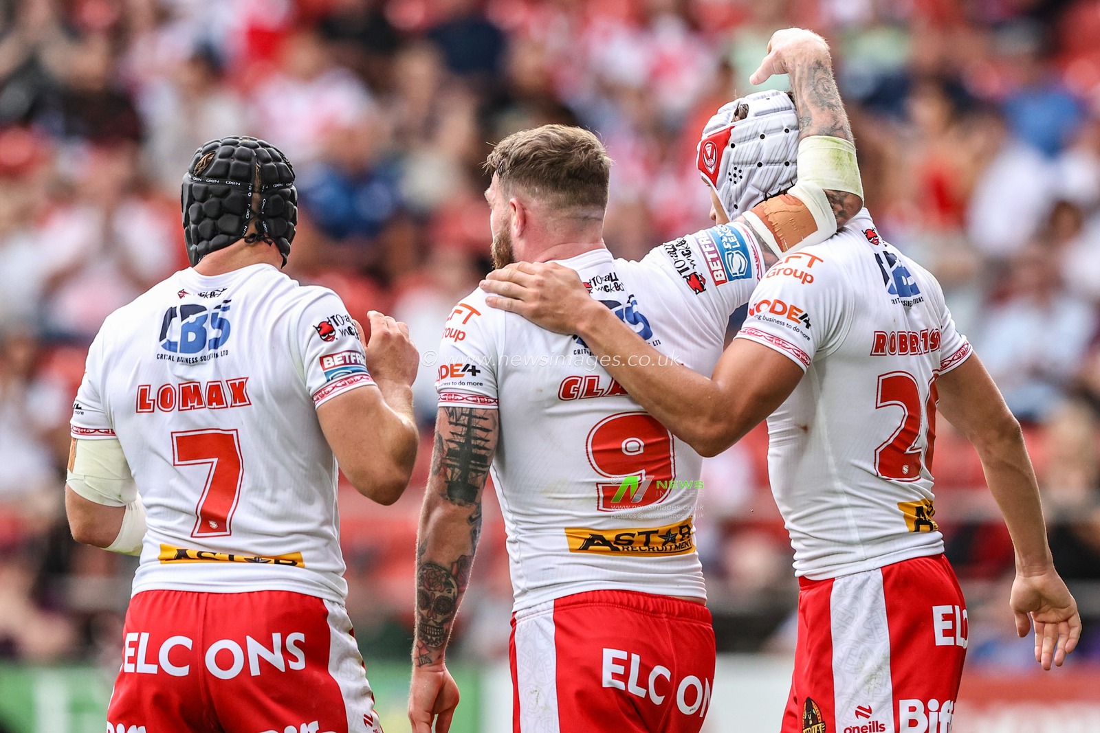 Daryl Clark of St. Helens celebrates his try during the Betfred Super League round 16 match St Helens vs Salford Red Devils at Totally Wicked Stadium, St Helens, United Kingdom, 29th June 2025

(Photo by Alfie Cosgrove/News Images)