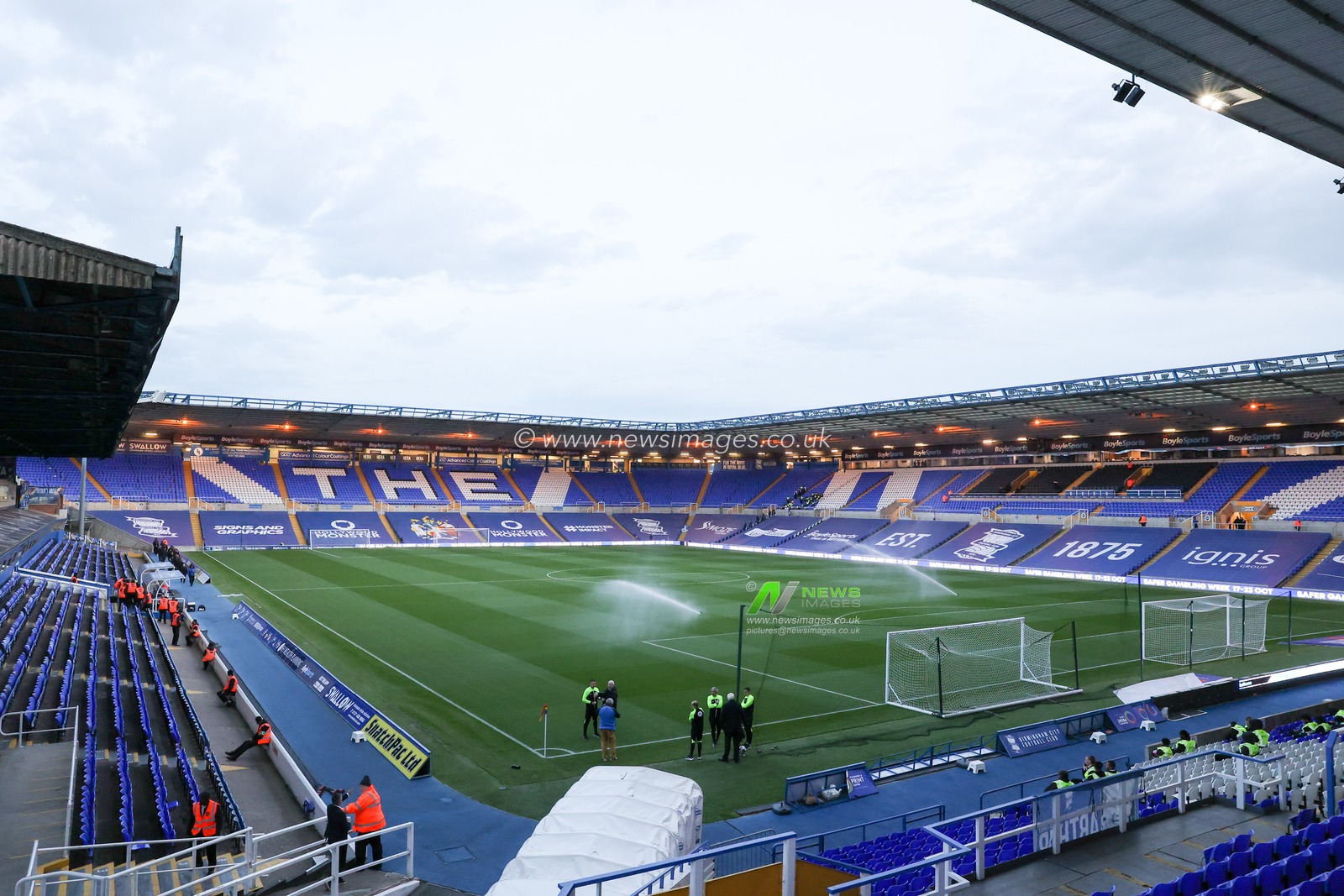 A general view of St Andrews during the Sky Bet Championship match Birmingham City vs Burnley at St Andrews, Birmingham, United Kingdom, 19th October 2022

(Photo by Simon Bissett/News Images)