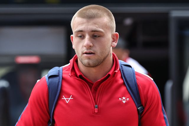 Mikey Lewis of Hull KR arrives during the Betfred Super League Round 4 match Huddersfield Giants vs Hull KR at Accu Stadium, Huddersfield, United Kingdom on 08 March 2026

(Photo by Mark Cosgrove/News Images)