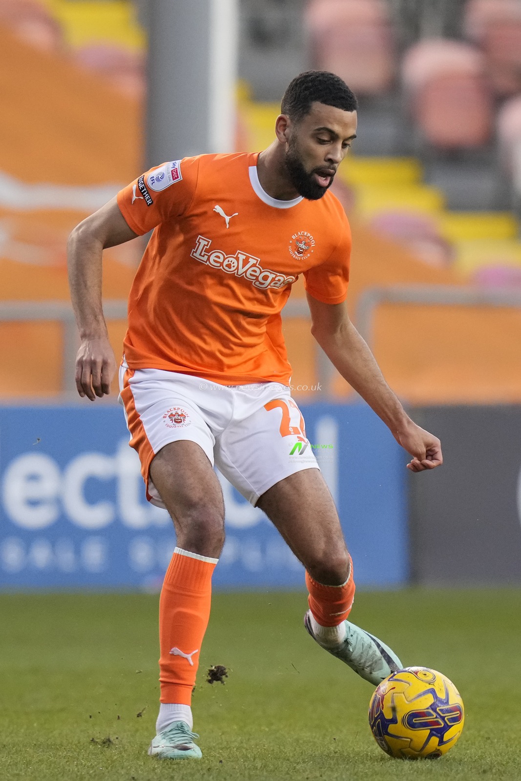 CJ Hamilton of Blackpool during the Sky Bet League 1 match Blackpool vs Oxford United at Bloomfield Road, Blackpool, United Kingdom, 10th February 2024

(Photo by Steve Flynn/News Images)