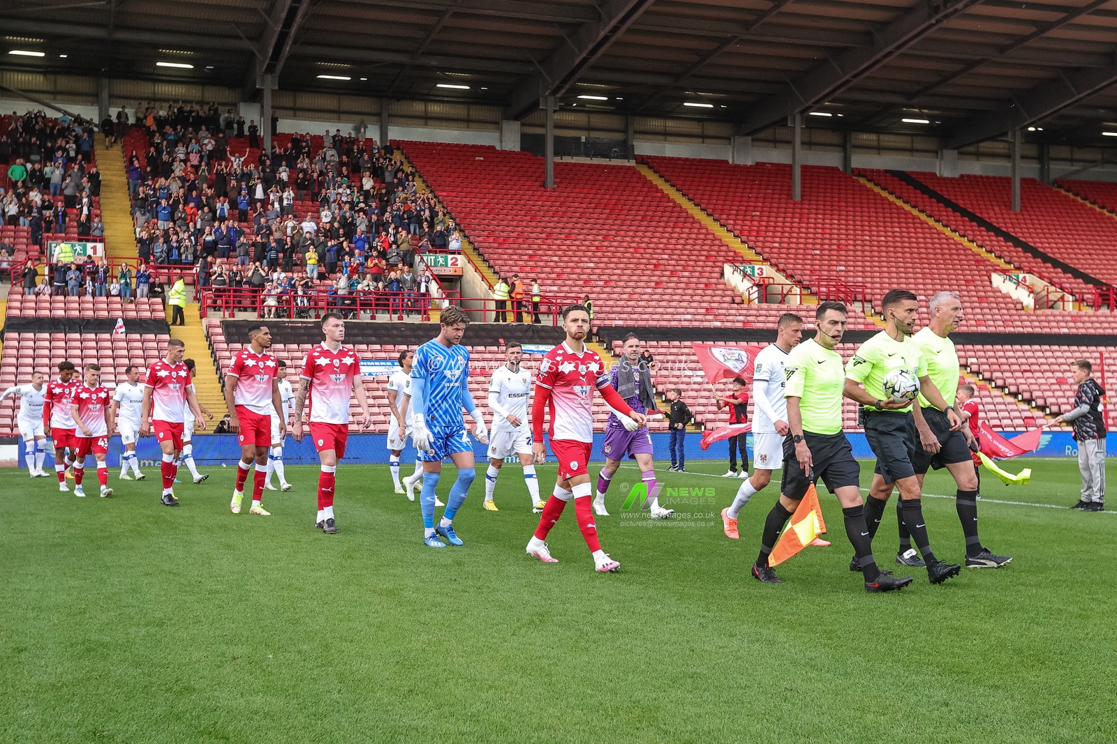 Jordan Williams #2 of Barnsley walks out his team during the Carabao Cup match Barnsley vs Tranmere Rovers at Oakwell, Barnsley, United Kingdom, 8th August 2023

(Photo by Mark Cosgrove/News Images)