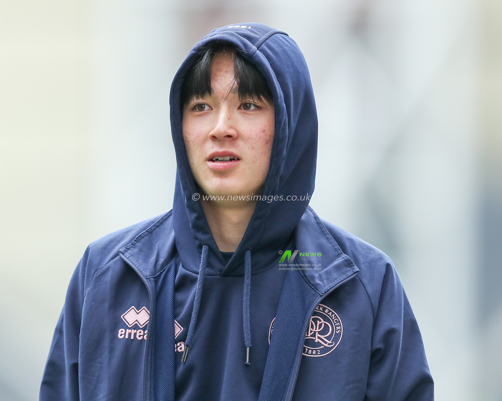 Yang Min-Hyeok of Queens Park Rangers arrives at stadium ahead of the Sky Bet Championship match Preston North End vs Queens Park Rangers at Deepdale, Preston, United Kingdom, 18th April 2025

(Photo by Jorge Horsted/News Images)