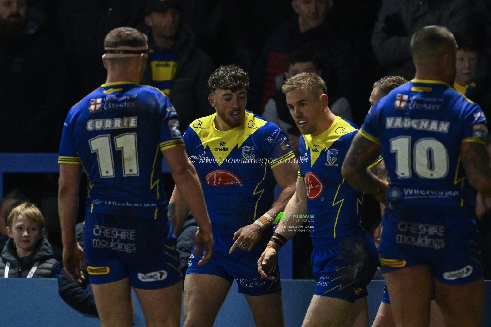 Matty Ashton of Warrington Wolves celebrates his try during the Betfred Super League Round 3 match Warrington Wolves vs Castleford Tigers at Halliwell Jones Stadium, Warrington, United Kingdom, 1st March 2024

(Photo by Craig Thomas/News Images)