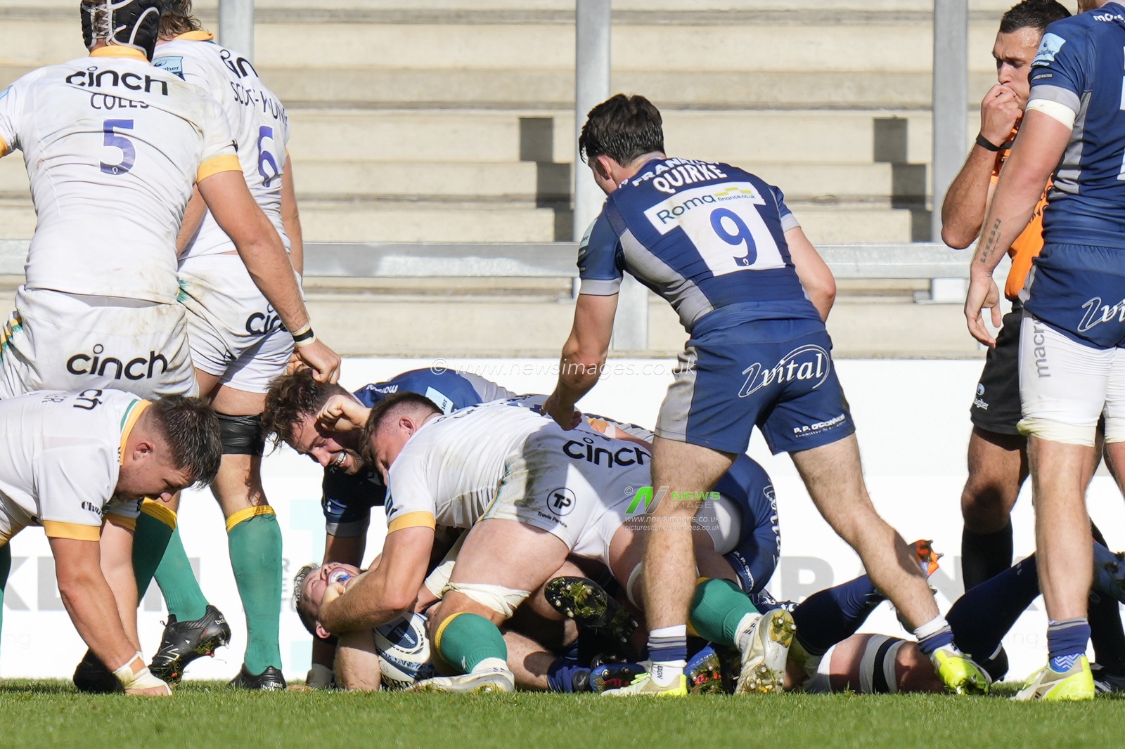 Ethan Caine #16 of Sale Sharks scores a try from a driving maul during the Gallagher Premiership match Sale Sharks vs Northampton Saints at AJ Bell Stadium, Eccles, United Kingdom, 15th October 2023

(Photo by Steve Flynn/News Images)