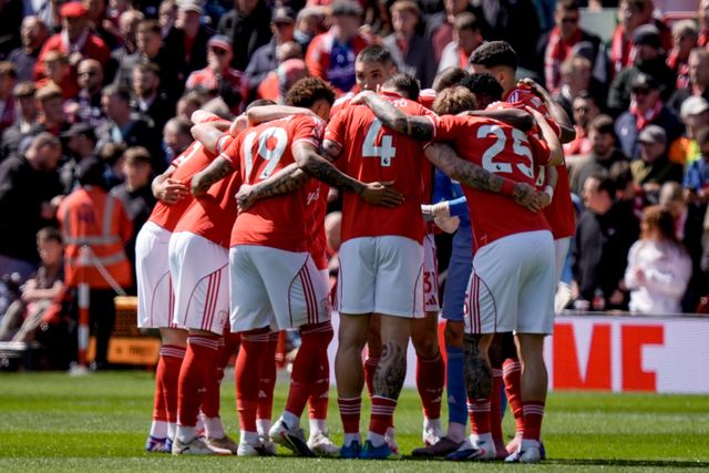 Forest players I the pre-match team huddle during the Premier League match Nottingham Forest vs Newcastle Untied at City Ground, Nottingham, United Kingdom on 10 May 2026

(Photo by Maynard Manyowa/News Images)