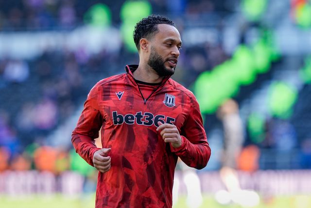 Lewis Baker of Stoke City in the pregame warmup session  during the Sky Bet Championship match Derby County vs Stoke City at Pride Park Stadium, Derby, United Kingdom on 06 April 2026

(Photo by Maynard Manyowa/News Images)