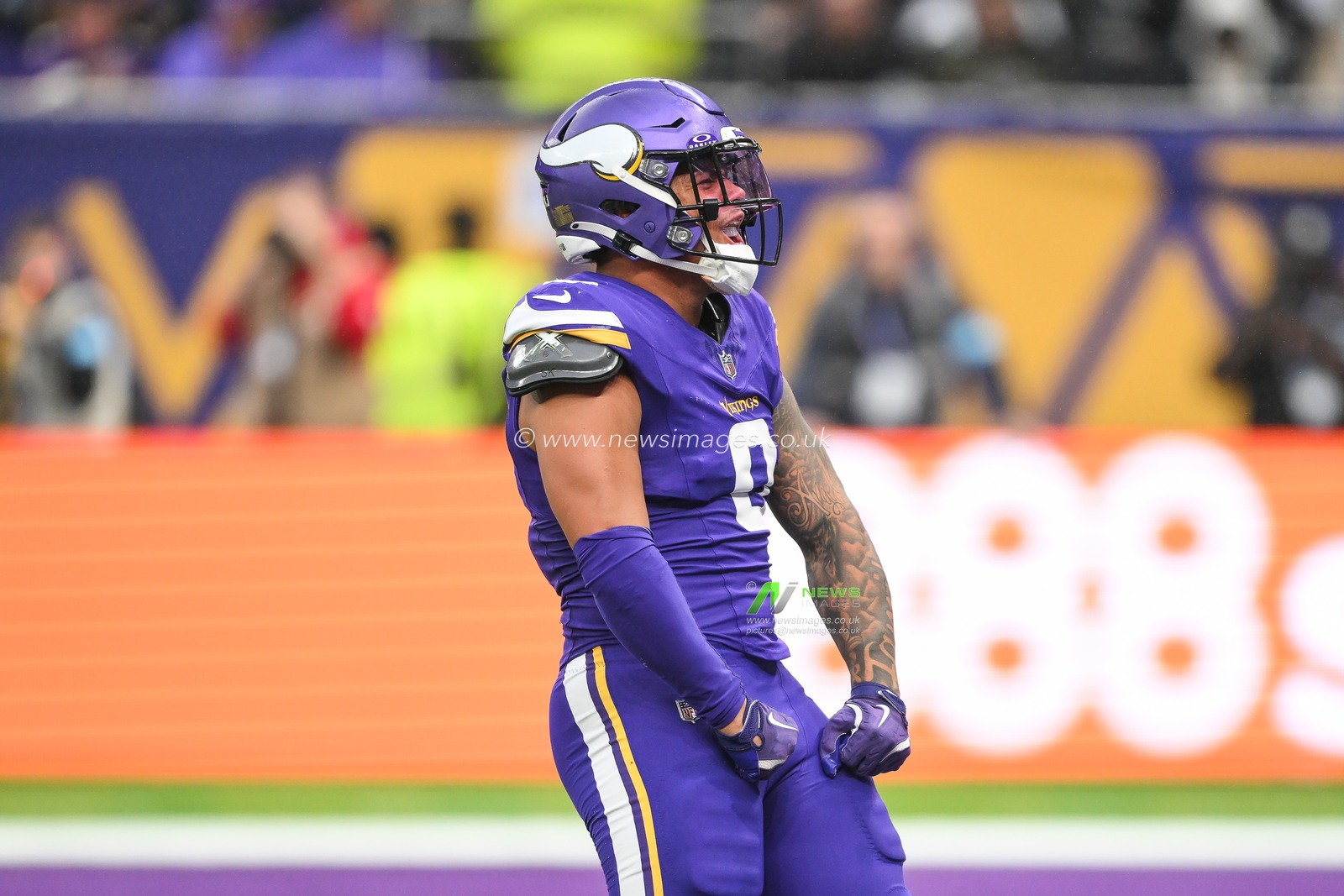 Ivan Pace Jr. of the Minnesota Vikings celebrates his sack on Aaron Rodgers of the New York Jetsduring the Week 5 match New York Jets vs Minnesota Vikings at Tottenham Hotspur Stadium, London, United Kingdom, 6th October 2024

(Photo by Craig Thomas/News Images)