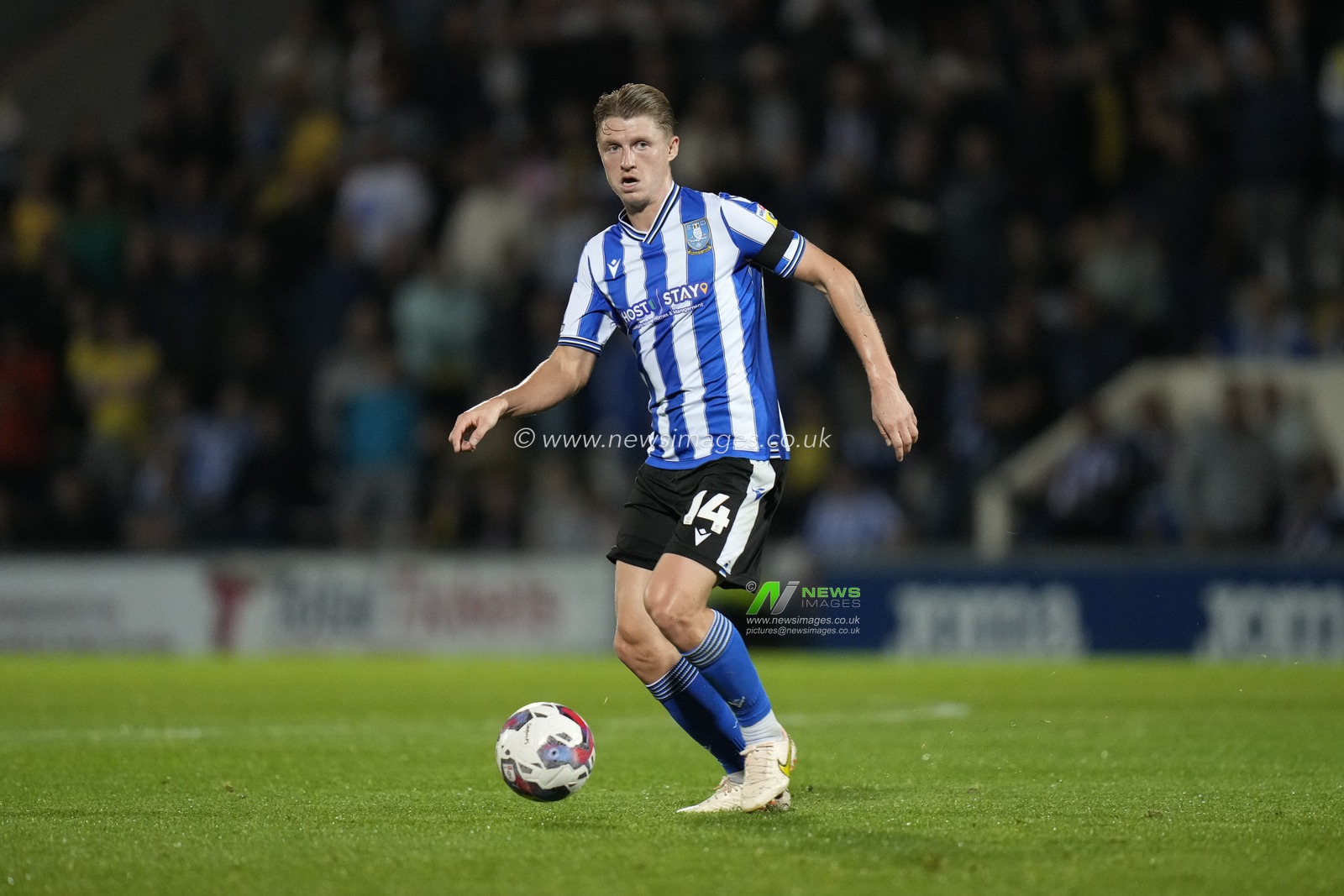 George Byers of Sheffield Wednesday during the Sky Bet League 1 match Morecambe vs Sheffield Wednesday at Mazuma Stadium, Morecambe, United Kingdom, 13th September 2022

(Photo by Steve Flynn/News Images)