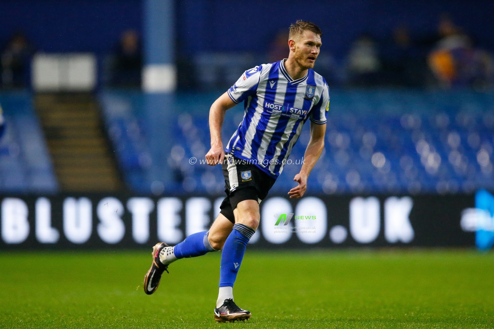 Michael Smith #24 of Sheffield Wednesday during the Sky Bet League 1 match Sheffield Wednesday vs Shrewsbury Town at Hillsborough, Sheffield, United Kingdom, 19th November 2022

(Photo by Ben Early/News Images)