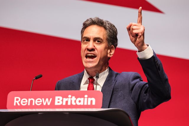 Ed Milliband MP, Secretary of State for Energy Security and Net Zero addresses conference during the Labour Party Annual Conference 2025 Day 4 at ACC, Liverpool, United Kingdom, 1st October 2025

(Photo by Mark Cosgrove/News Images)