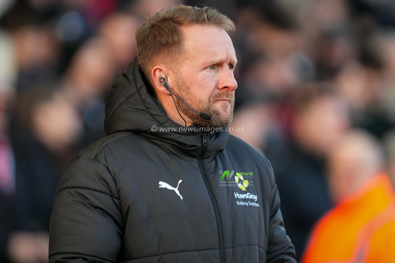 fourth official Oliver Langford during the Sky Bet Championship match Stoke City vs Swansea City at Bet365 Stadium, Stoke-on-Trent, United Kingdom, 13th December 2025

(Photo by Maynard Manyowa/News Images)

*** GER AUT SUI OUT ***