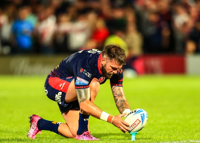 Kyle Feldt of St. Helens during the Betfred Super League round 21 match Wakefield Trinity vs St Helens at DIY Kitchens Stadium, Wakefield, United Kingdom, 8th August 2025

(Photo by Richard Bierton/News Images)