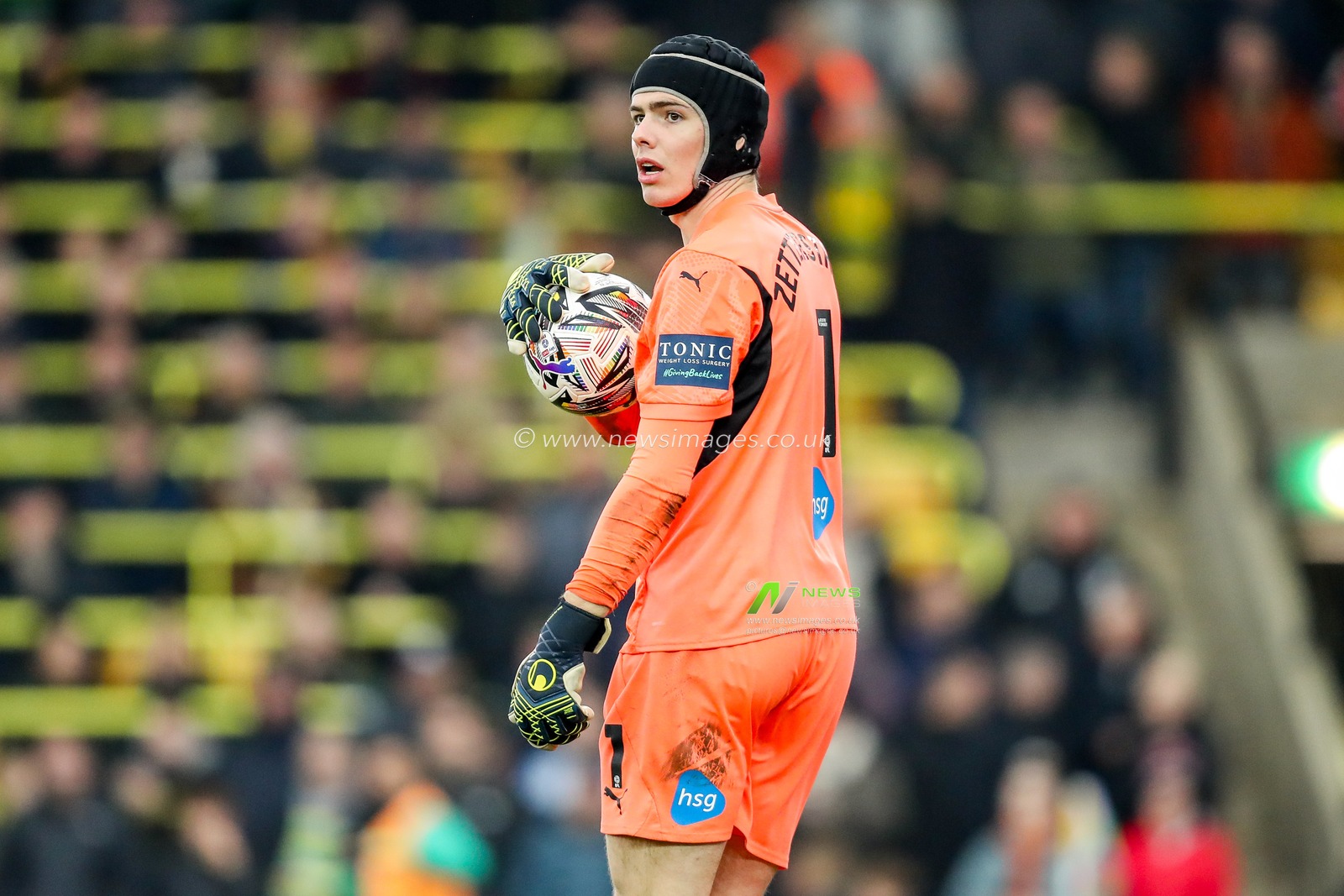 Jacob Widell Zetterstrom of Derby County looks on during the Sky Bet Championship match Norwich City vs Derby County at Carrow Road, Norwich, United Kingdom, 8th February 2025

(Photo by Izzy Poles/News Images)
