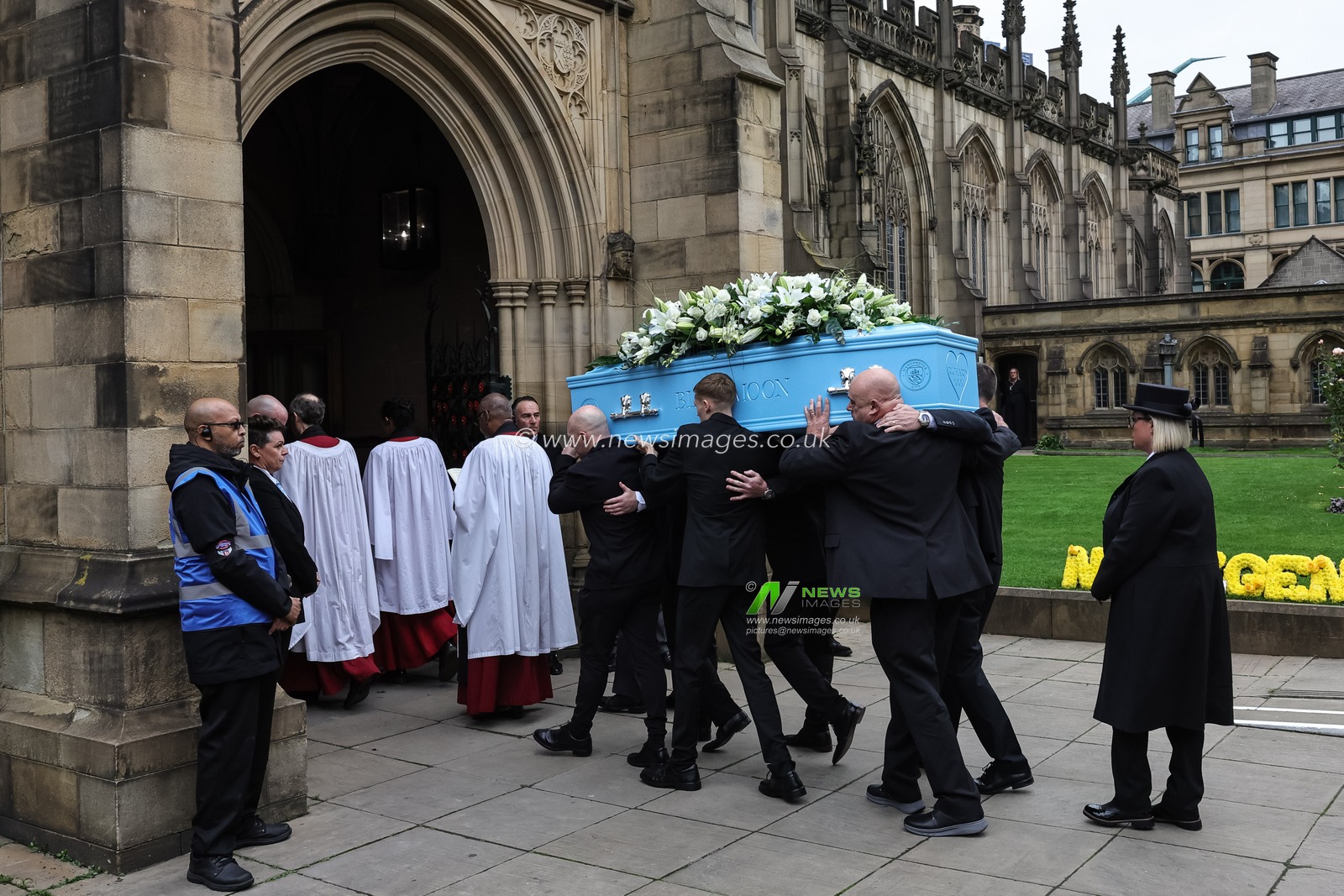 Richard John Hatton MBEâ€™s coffin is carried into the Cathedral during Ricky Hatton' Funeral at Manchester Cathedral, Manchester, United Kingdom, 10th October 2025

(Photo by Mark Cosgrove/News Images)