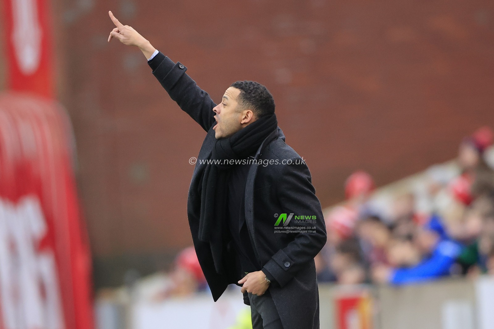 Liam Rosenior the Hull City manager during the Sky Bet Championship match Stoke City vs Hull City at Bet365 Stadium, Stoke-on-Trent, United Kingdom, 11th February 2023

(Photo by Conor Molloy/News Images)