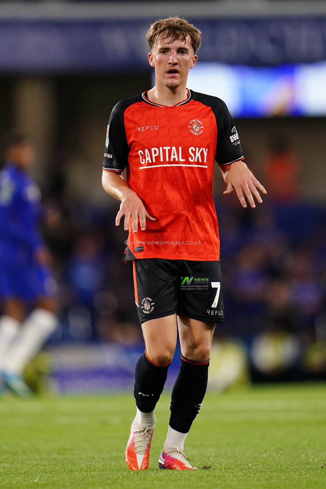 Jake Richards of Luton Town during the Carabao Cup round 2 match Chelsea vs Luton Town at Stamford Bridge, London, United Kingdom on 27 August 2026

(Photo by Harvey Murphy/News Images)