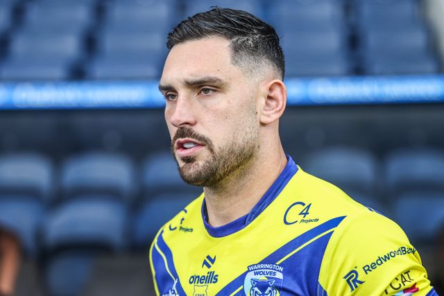 Ryan Matterson of Warrington Wolves in the pregame warmup session during the Betfred Super League Round 23 match Huddersfield Giants vs Warrington Wolves at Accu Stadium, Huddersfield, United Kingdom, 24th August 2025

(Photo by Alfie Cosgrove/News Images)