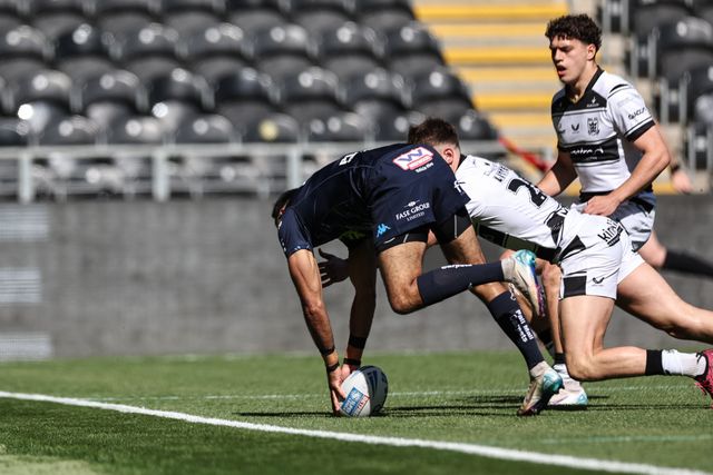 Bevan French of Wigan Warriors goes over for a try during the Betfred Super League Round 9 match Hull FC vs Wigan Warriors at MKM Stadium, Hull, United Kingdom, 27th April 2025

(Photo by Mark Cosgrove/News Images)