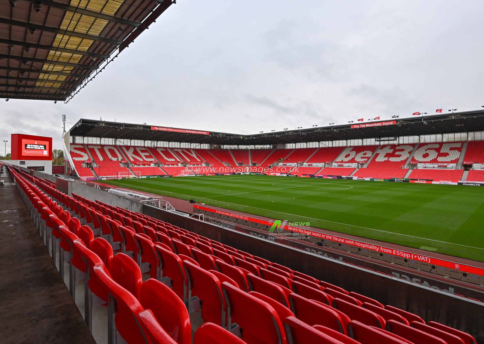 Bet365 Stadium waits ahead of the match, during the Sky Bet Championship match Stoke City vs Cardiff City at Bet365 Stadium, Stoke-on-Trent, United Kingdom, 4th November 2023

(Photo by Cody Froggatt/News Images)