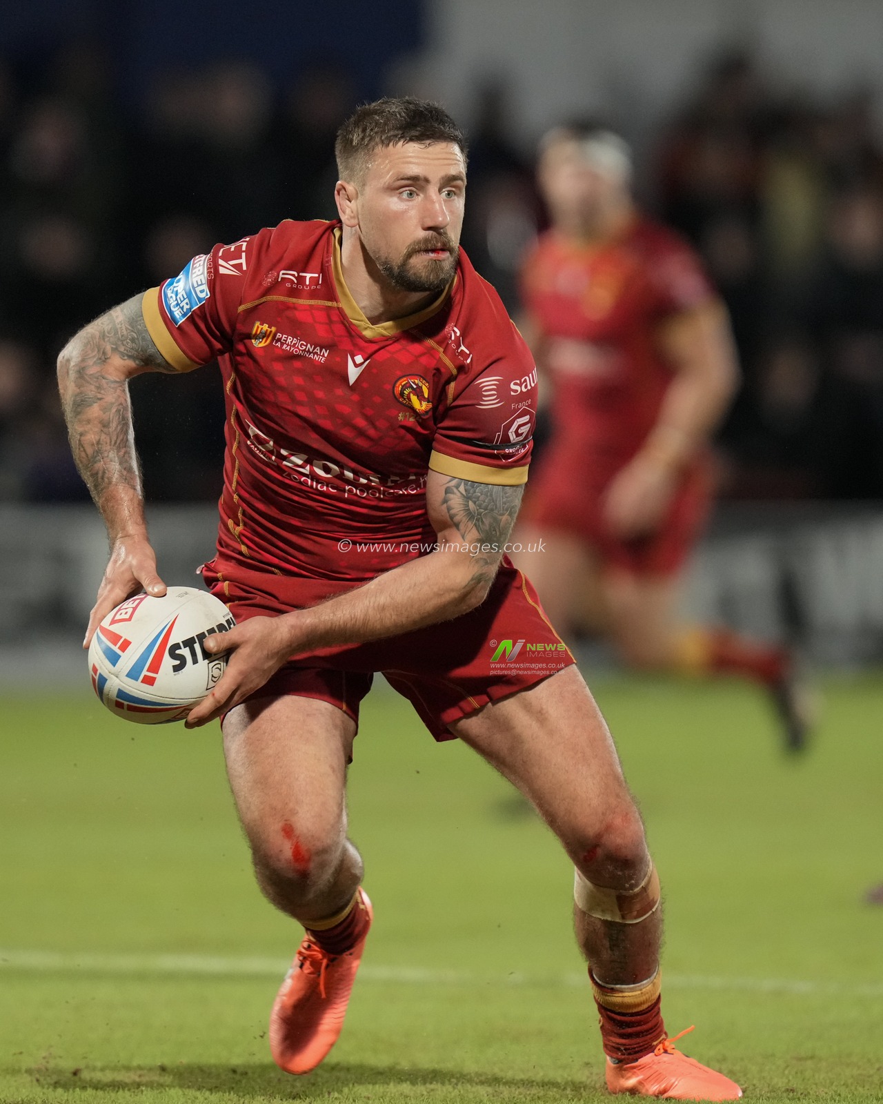 Michael McIlorum #9 of Catalans Dragons during the Betfred Super League  Round 1 match Wakefield Trinity vs Catalans Dragons at The Be Well Support Stadium, Wakefield, United Kingdom, 17th February 2023

(Photo by Steve Flynn/News Images)