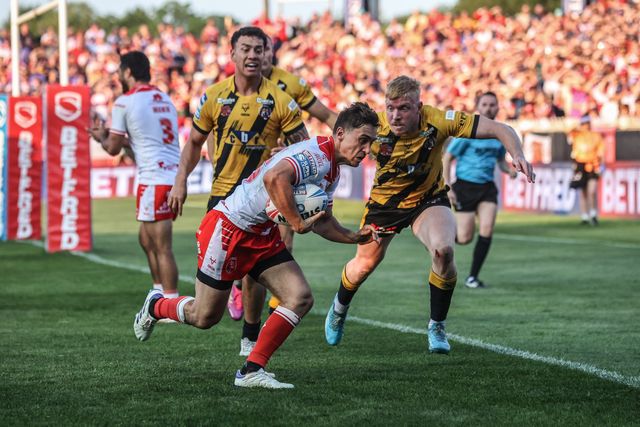 Betfred Super League round 15 Castleford Tigers v Hull KR