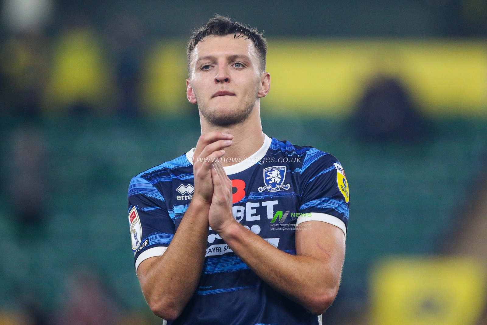 Dael Fry #6 of Middlesbrough acknowledges the fans at the final whistle during the Sky Bet Championship match Norwich City vs Middlesbrough at Carrow Road, Norwich, United Kingdom, 12th November 2022

(Photo by Arron Gent/News Images)