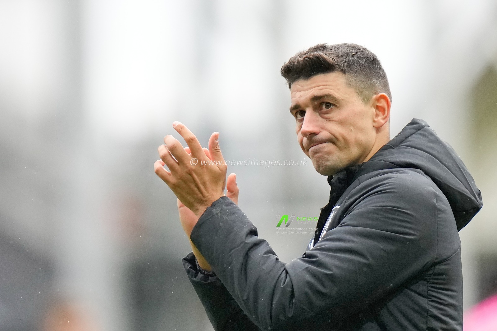 Matt Lowton #38 of Huddersfield Town salutes the fans after the Emirates FA Cup Third Round match Preston North End vs Huddersfield Town at Deepdale, Preston, United Kingdom, 7th January 2023

(Photo by Steve Flynn/News Images)
