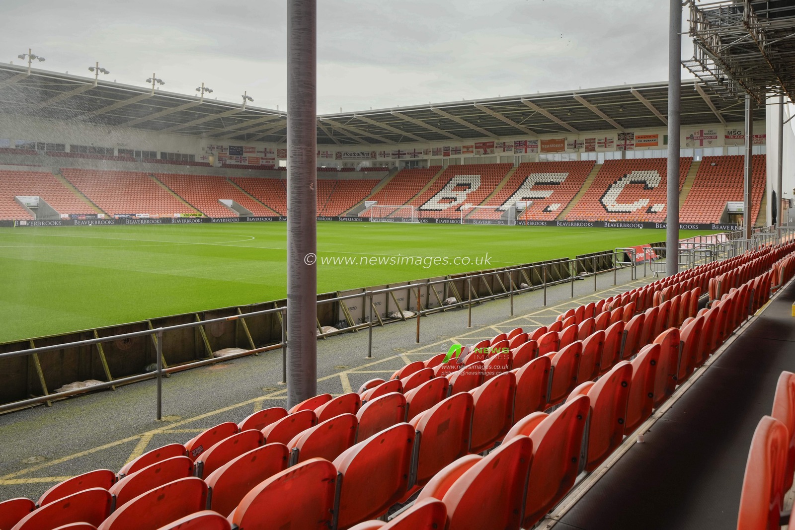 A general view of Bloomfield Road, home of Blackpool before during the EFL Trophy match Blackpool vs Liverpool U21 at Bloomfield Road, Blackpool, United Kingdom, 10th October 2023

(Photo by Steve Flynn/News Images)