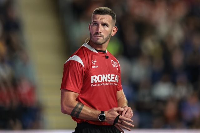 Referee Jack Smith looks up at the LCD tv screen during the Betfred Super League round 23 match Leeds Rhinos vs Hull KR at Headingley Stadium, Leeds, United Kingdom, 21st August 2025

(Photo by Mark Cosgrove/News Images)