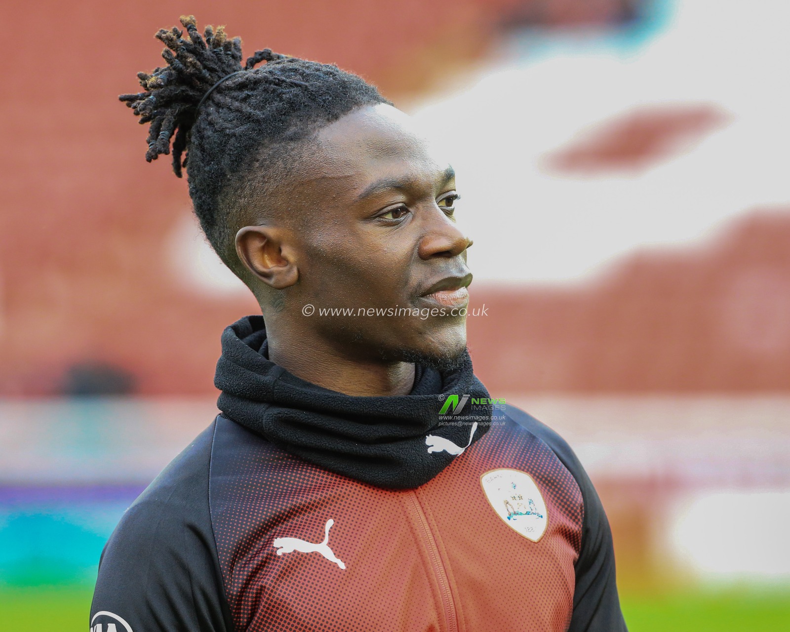 26th January 2019, Oakwell, Barnsley, England; Sky Bet League One, Barnsley vs Rochdale ; Jared Green (15) of Barnsley 


Credit: Mark Cosgrove/News Images

English Football League images are subject to DataCo Licence