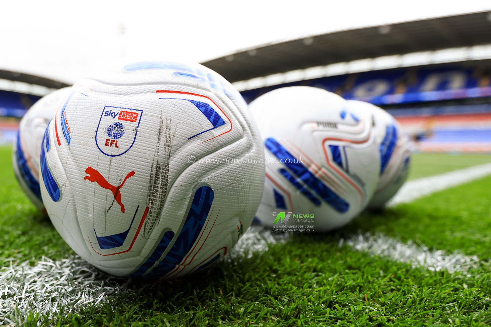 EFL match ball ahead of the Sky Bet Championship match Bolton Wanderers vs Preston North End at Toughsheet Community Stadium, Bolton, United Kingdom on 15 August 2026

(Photo by Jorge Horsted/News Images)