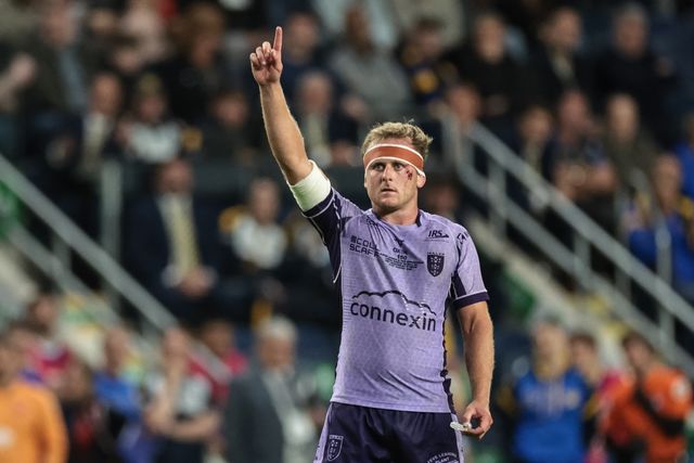 Jez Litten of Hull KR reacts during the Betfred Super League round 23 match Leeds Rhinos vs Hull KR at Headingley Stadium, Leeds, United Kingdom, 21st August 2025

(Photo by Mark Cosgrove/News Images)