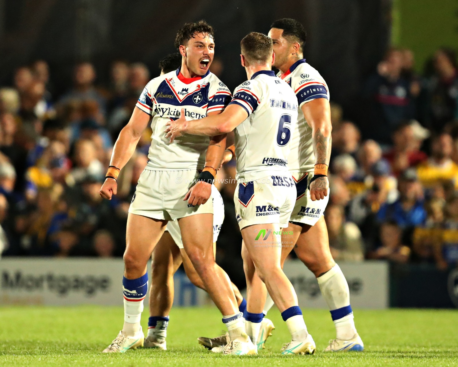 Seth Nikotemo of Wakefield Trinity celebrates after the Betfred Super League round 20 match Wakefield Trinity vs Leeds Rhinos at DIY Kitchens Stadium, Wakefield, United Kingdom, 24th July 2025(Photo by Sam Eaden/News Images)