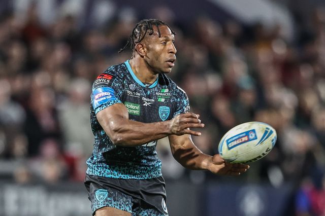 Edwin Ipape of Leigh Leopards during the Betfred Challenge Cup Quarter Final match Wakefield Trinity vs Leigh Leopards at DIY Kitchens Stadium, Wakefield, United Kingdom, 4th April 2025

(Photo by Alfie Cosgrove/News Images)