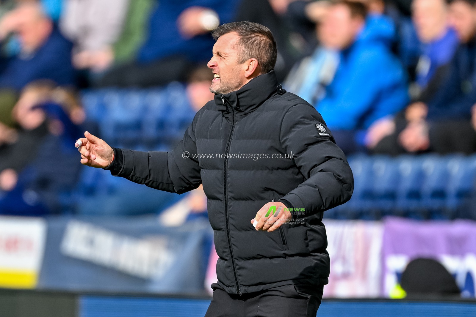 Nathan Jones, manager of Charlton Athletic, during the Sky Bet Championship match Preston North End vs Charlton Athletic at Deepdale, Preston, United Kingdom, 4th October 2025

(Photo by Adam Gee/News Images)