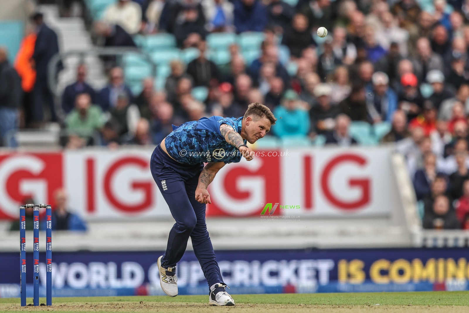 Brydon Carse of England delivers the ball during the 3rd Metro Bank ODI England v West Indies at The Kia Oval, London, United Kingdom, 3rd June 2025

(Photo by Alfie Cosgrove/News Images)