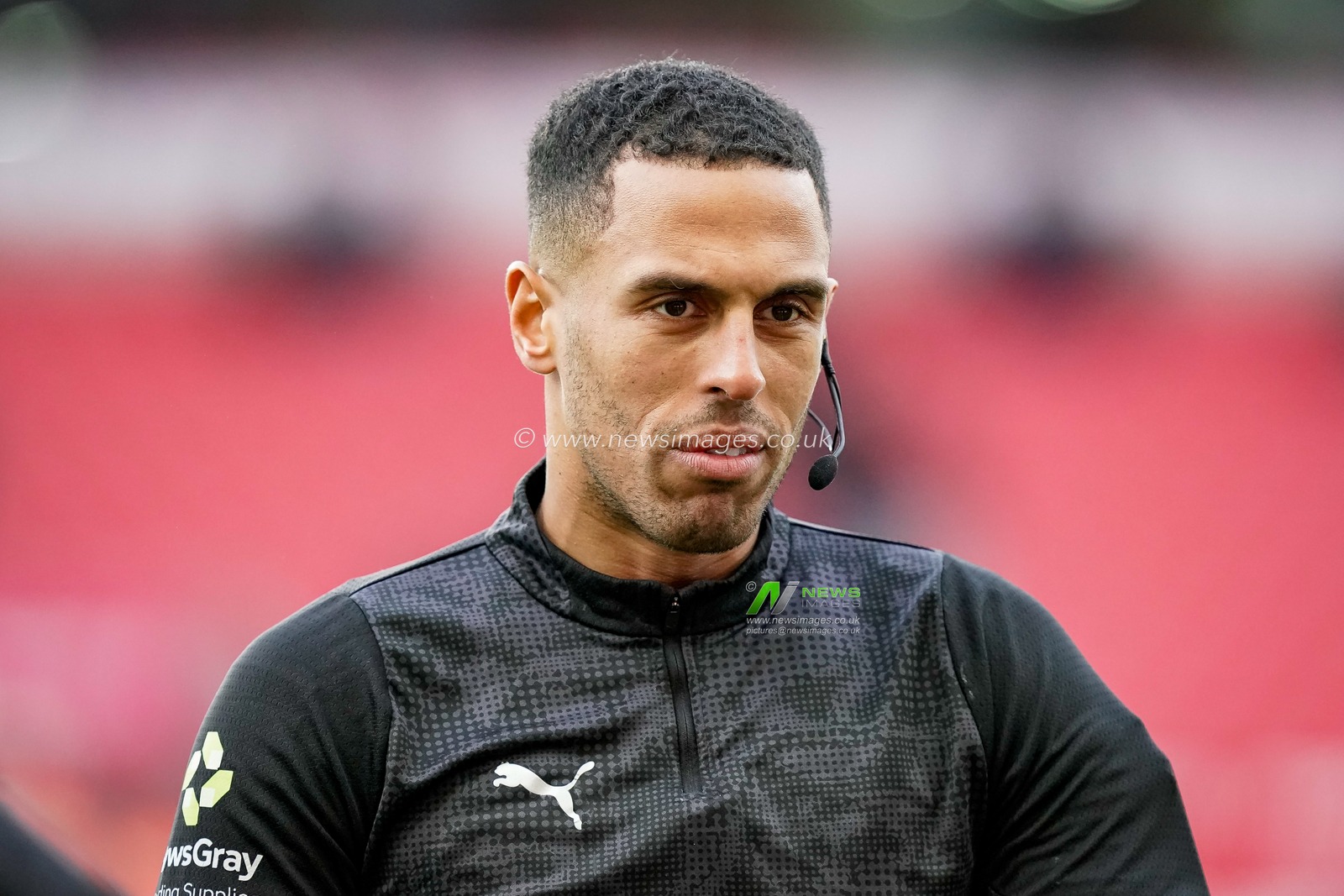 Referee Farai Hallam in the pregame warmup session during the Sky Bet Championship match Stoke City vs Southampton at Bet365 Stadium, Stoke-on-Trent, United Kingdom, 31st January 2026

(Photo by Maynard Manyowa/News Images)